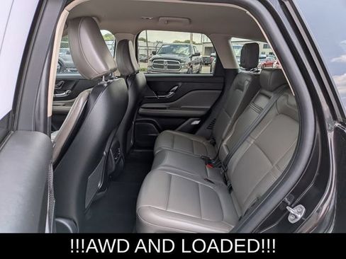 Used 2024 Lincoln Corsair AWD w/ Equipment Group 101A image 17