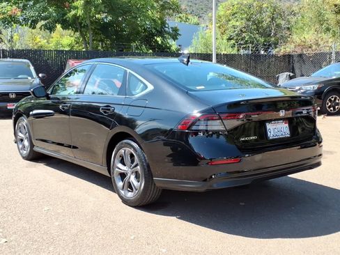 Used 2023 Honda Accord EX image 7