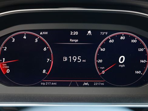 Used 2025 Volkswagen Jetta GLI Autobahn image 54