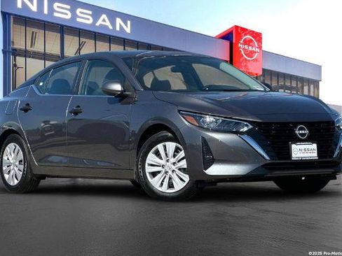 Certified 2025 Nissan Sentra S FWD image 1