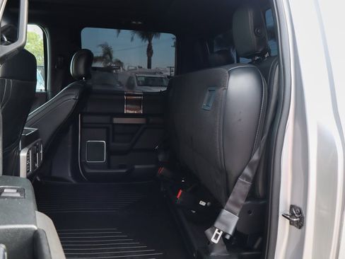 Used 2016 Ford F150 Platinum w/ Equipment Group 701A Luxury image 45