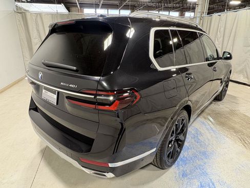 Used 2024 BMW X7 xDrive40i w/ Premium Package AWD/4WD image 18