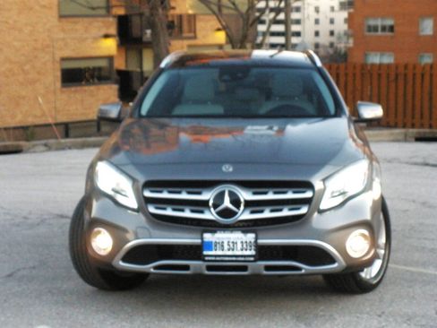 Used 2019 Mercedes-Benz GLA 250 4MATIC image 7