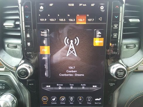 Used 2020 RAM 1500 Limited image 19