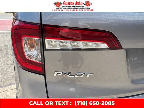 Used 2019 Honda Pilot LX image 29