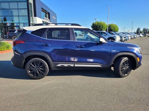 Used 2022 Kia Seltos Nightfall Edition AWD/4WD image 3