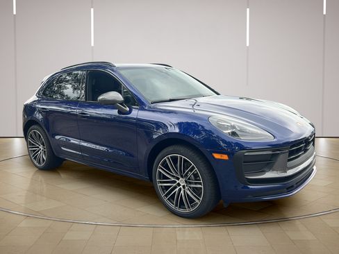 New 2026 Porsche Macan Turbo AWD/4WD image 9