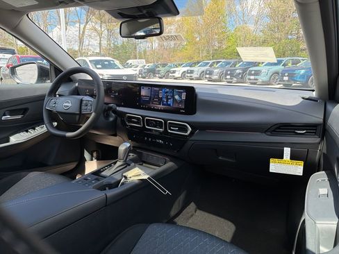 New 2026 Nissan Sentra SV FWD image 27
