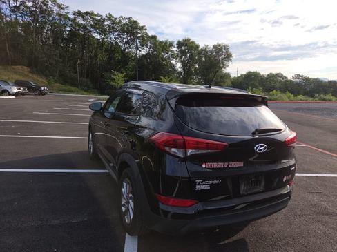 Used 2017 Hyundai Tucson SE w/ SE Popular Package 02 AWD/4WD image 6