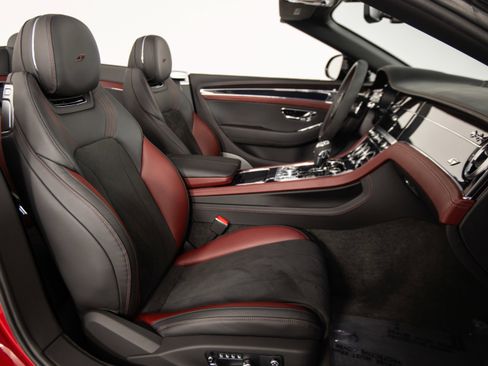 Used 2023 Bentley Continental GT S AWD/4WD image 16