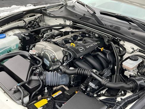 Used 2020 MAZDA MX-5 Miata RF Grand Touring image 15