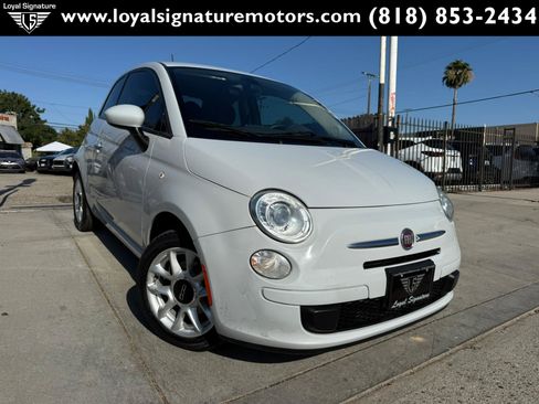 Used 2017 FIAT 500 Pop FWD image 1