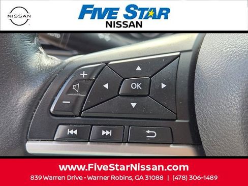 Used 2022 Nissan Sentra SV FWD image 25