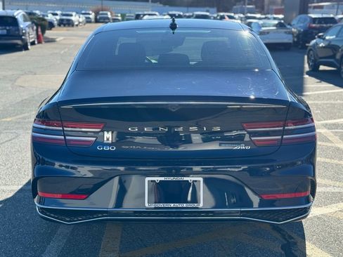 Used 2025 Genesis G80 2.5T image 5