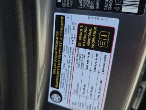 Used 2024 Mercedes-Benz GLE 580 4MATIC image 37