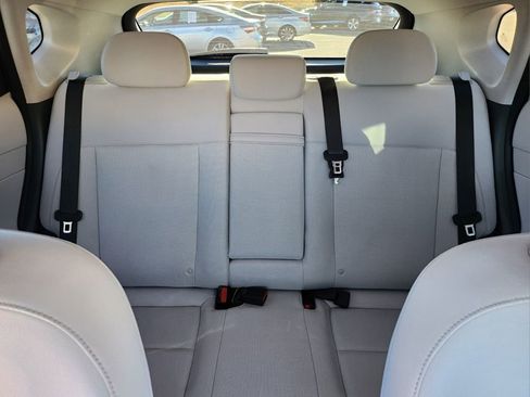 Certified 2025 Hyundai Kona SE image 22