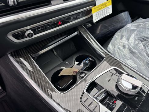 New 2026 BMW X5 M60i image 18