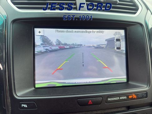 Used 2017 Ford Explorer XLT w/ Equipment Group 202A image 19