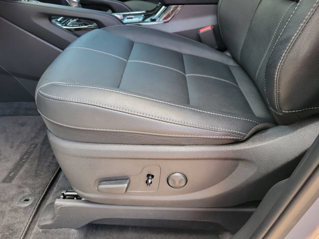 Used 2024 Kia Telluride EX w/ EX Captain's Chair Package FWD image 14