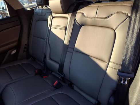 New 2026 Lincoln Corsair Premiere w/ Rear Removable Package Tray FWD image 11