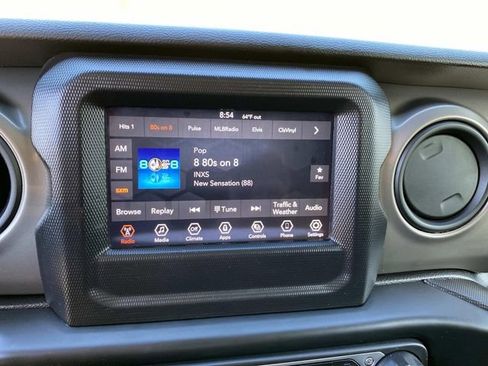 Used 2021 Jeep Wrangler Willys image 7