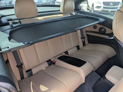 Used 2015 BMW M4 Convertible RWD image 27