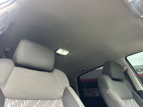 Used 2018 Toyota Tundra SR5 w/ SR5 Upgrade Package image 15