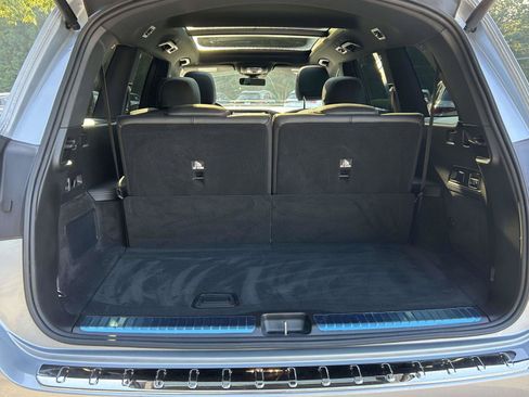 Used 2025 Mercedes-Benz GLS 450 4MATIC image 10