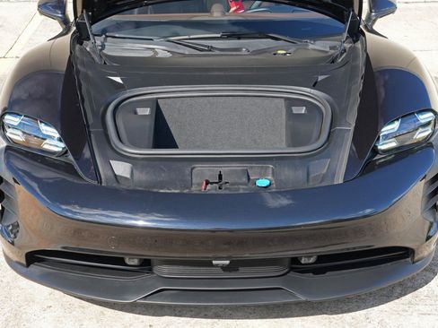 Used 2023 Porsche Taycan GTS w/ Premium Package (P6U) AWD/4WD image 8
