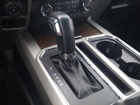 Used 2019 Ford F150 Lariat AWD/4WD image 18