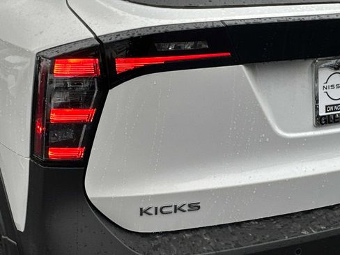 New 2026 Nissan Kicks SV w/ SV Premium Package image 16