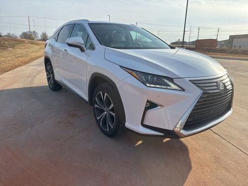Used 2019 Lexus RX 350 FWD w/ Navigation Package image 2