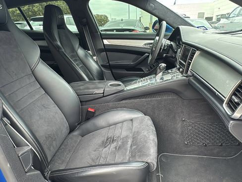 Used 2015 Porsche Panamera GTS image 30