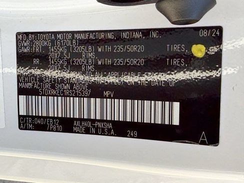 Certified 2024 Toyota Sienna XSE FWD image 35