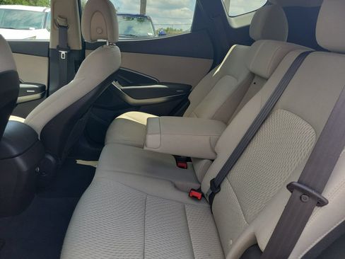 Used 2018 Hyundai Santa Fe Sport w/ 2.4L Value Package 02 FWD image 10
