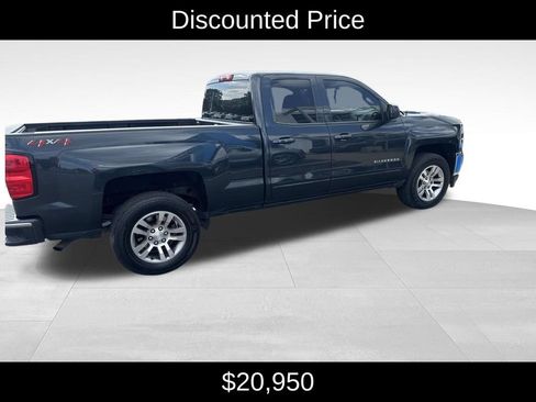Used 2018 Chevrolet Silverado 1500 LT w/ All Star Edition AWD/4WD image 3