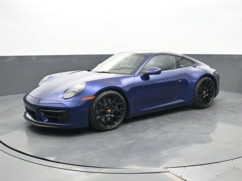 Certified 2024 Porsche 911 Carrera GTS image 1