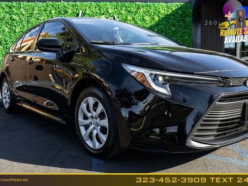 Used 2023 Toyota Corolla LE image 4