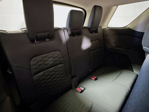 New 2025 Nissan Pathfinder SV w/ Black Appearance Package image 26