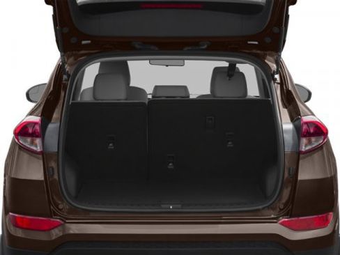 Used 2016 Hyundai Tucson Sport image 14