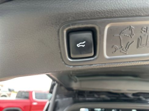 Used 2021 Lincoln Navigator Reserve AWD/4WD image 39