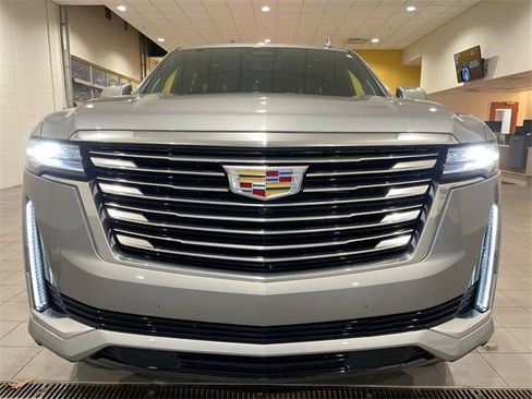 Certified 2024 Cadillac Escalade ESV Premium Luxury Platinum image 9
