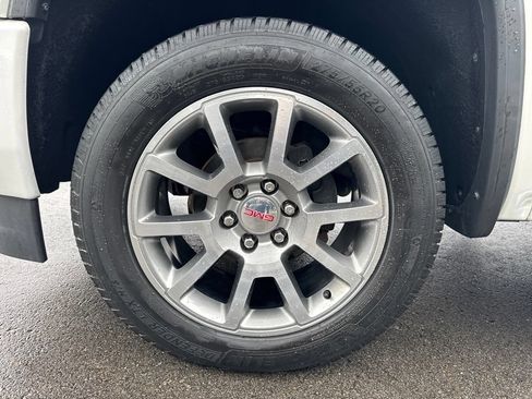 Used 2017 GMC Sierra 1500 Denali AWD/4WD image 29