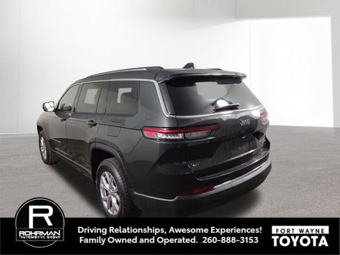 Used 2022 Jeep Grand Cherokee L Limited RWD image 9