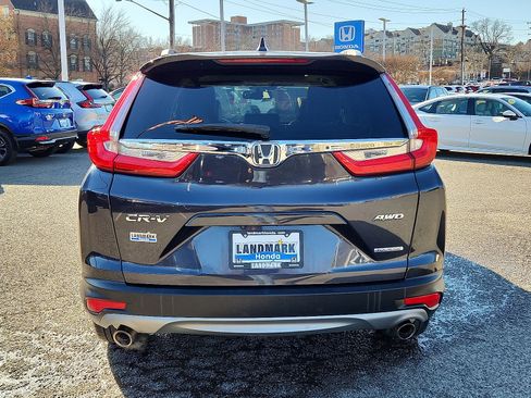 Used 2019 Honda CR-V Touring image 5