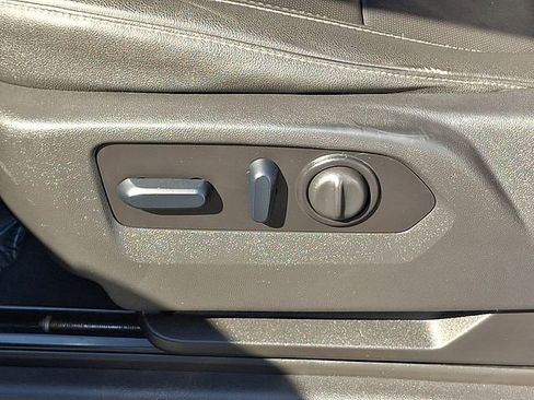 Used 2023 Chevrolet Silverado 3500 LTZ w/ LTZ Convenience Package AWD/4WD image 21