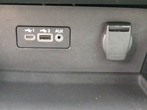 Used 2024 Nissan Altima 2.5 SV FWD image 22