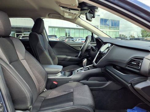 Certified 2025 Subaru Outback Premium w/ Popular Package #1A image 6