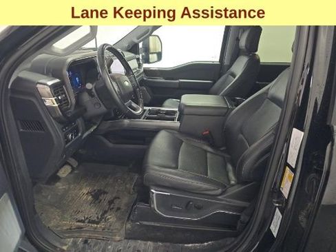 Used 2023 Ford F250 Lariat w/ Lariat Ultimate Package AWD/4WD image 10