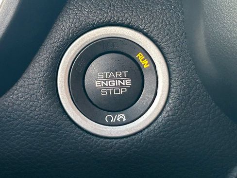 Used 2019 RAM 1500 Big Horn AWD/4WD image 43